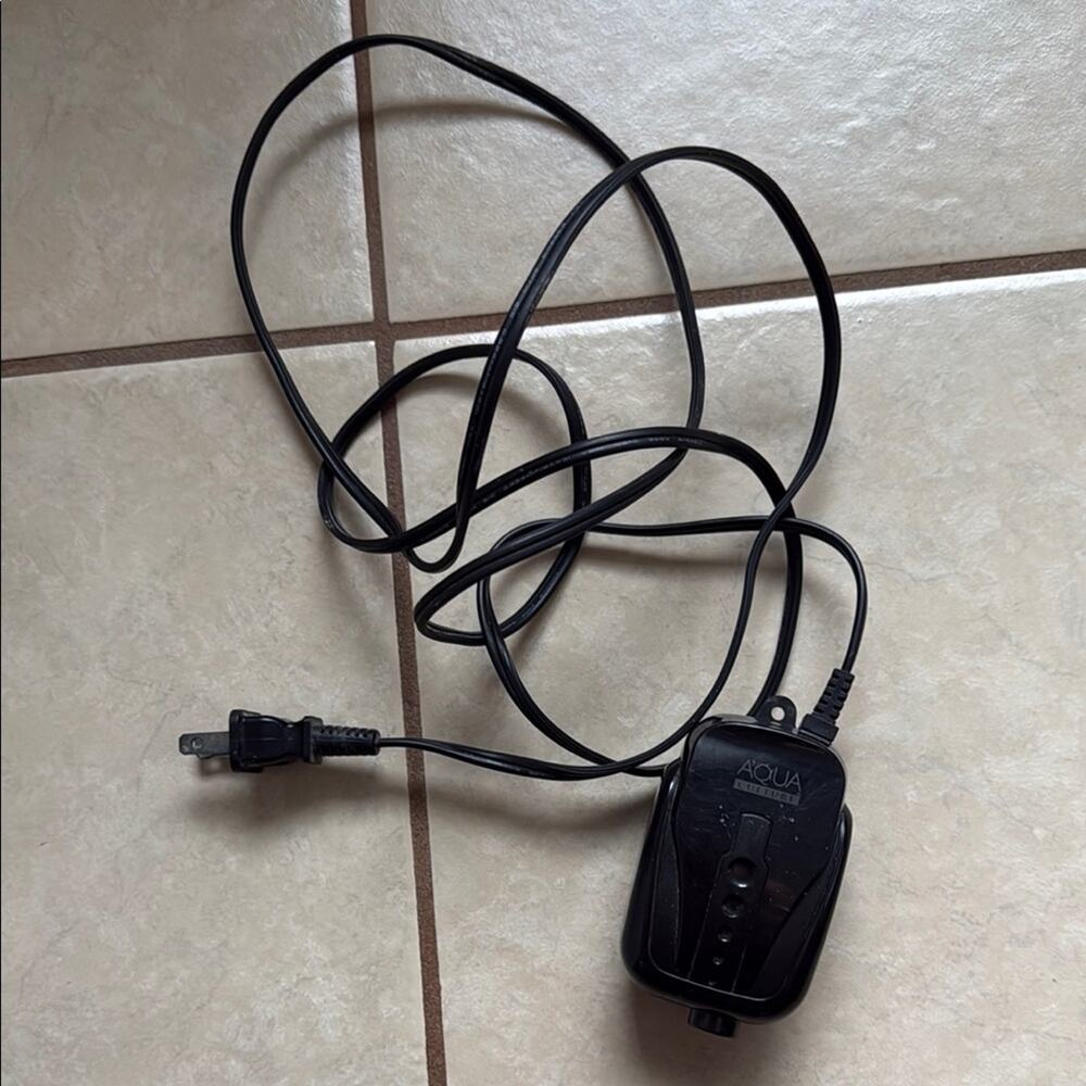 Aqua Culture 5-15 Gallon Single Outlet Aquarium Air Pump